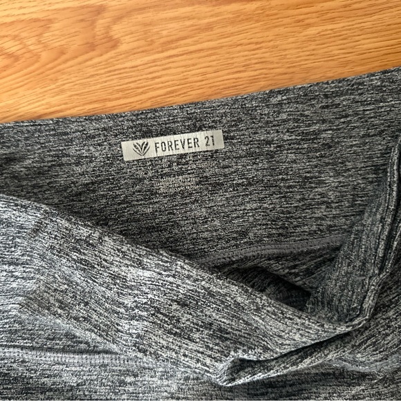 Forever 21 - women leggings - Picture 3 of 3